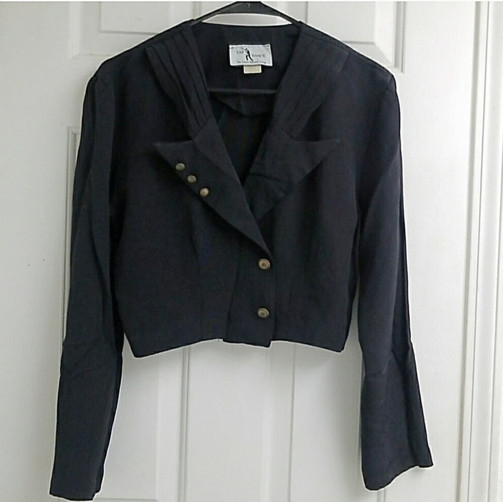 Black cropped jacket with edgy interesting lapel